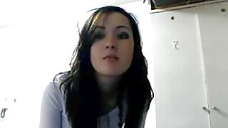 Tanora vehivavy slut amin'ny stocking harato dia manompo ny akohoan'i Mick amin'ny POV